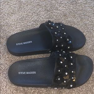 Steve Madden sandals/slides